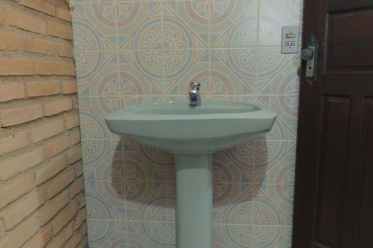 Em Tiradentes, Minas Gerais, Casa Tipica E Espacosa Em Terreno Arborizado Luaran gambar
