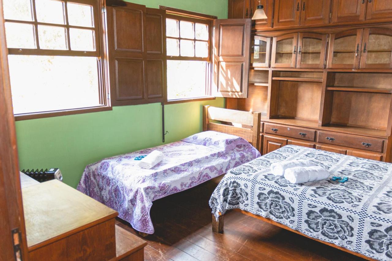 Em Tiradentes, Minas Gerais, Casa Tipica E Espacosa Em Terreno Arborizado Luaran gambar